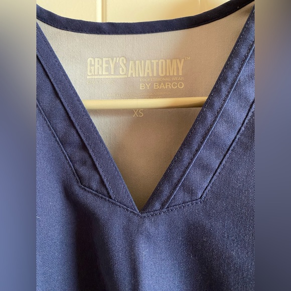 Grey’s Anatomy - Mia Top - Picture 2 of 3